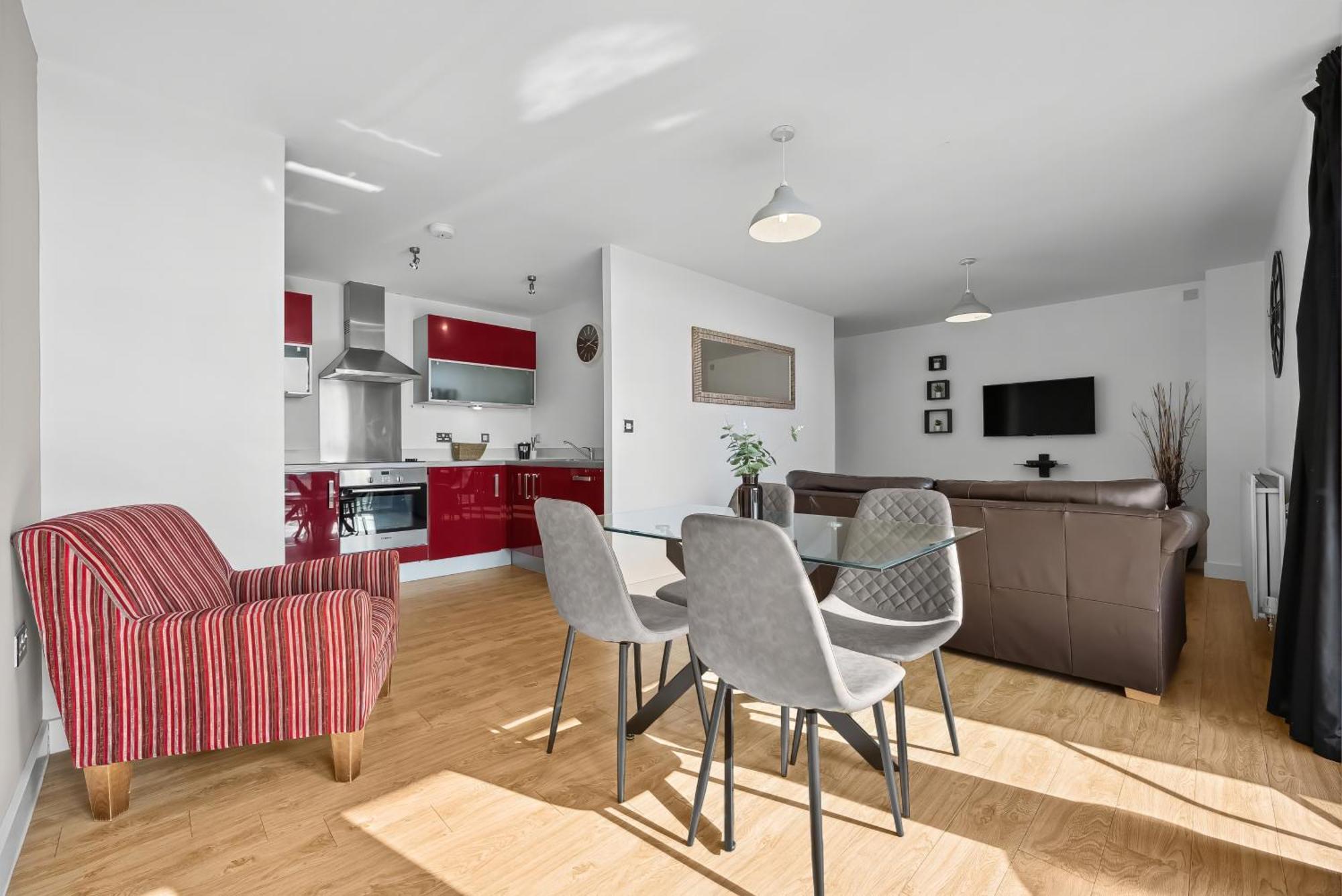 Cotels At Vizion Serviced Apartments, Superfast Broadband, Central Location, Free Parking, Fully Equipped Kitchen 밀턴 케인즈 외부 사진